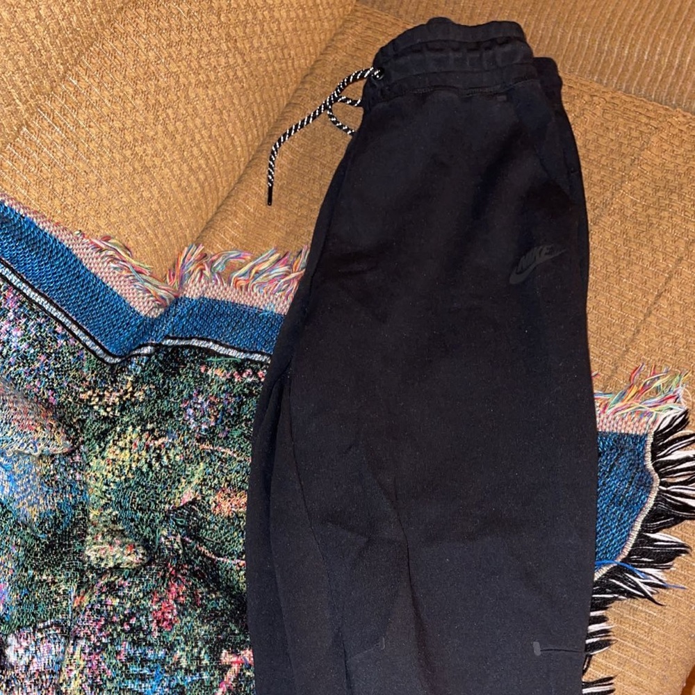 Nike womens tech fleece pants